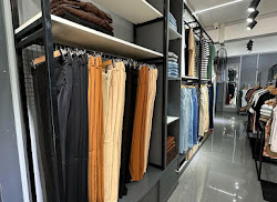 dlc_clothing_100_03-1.jpg